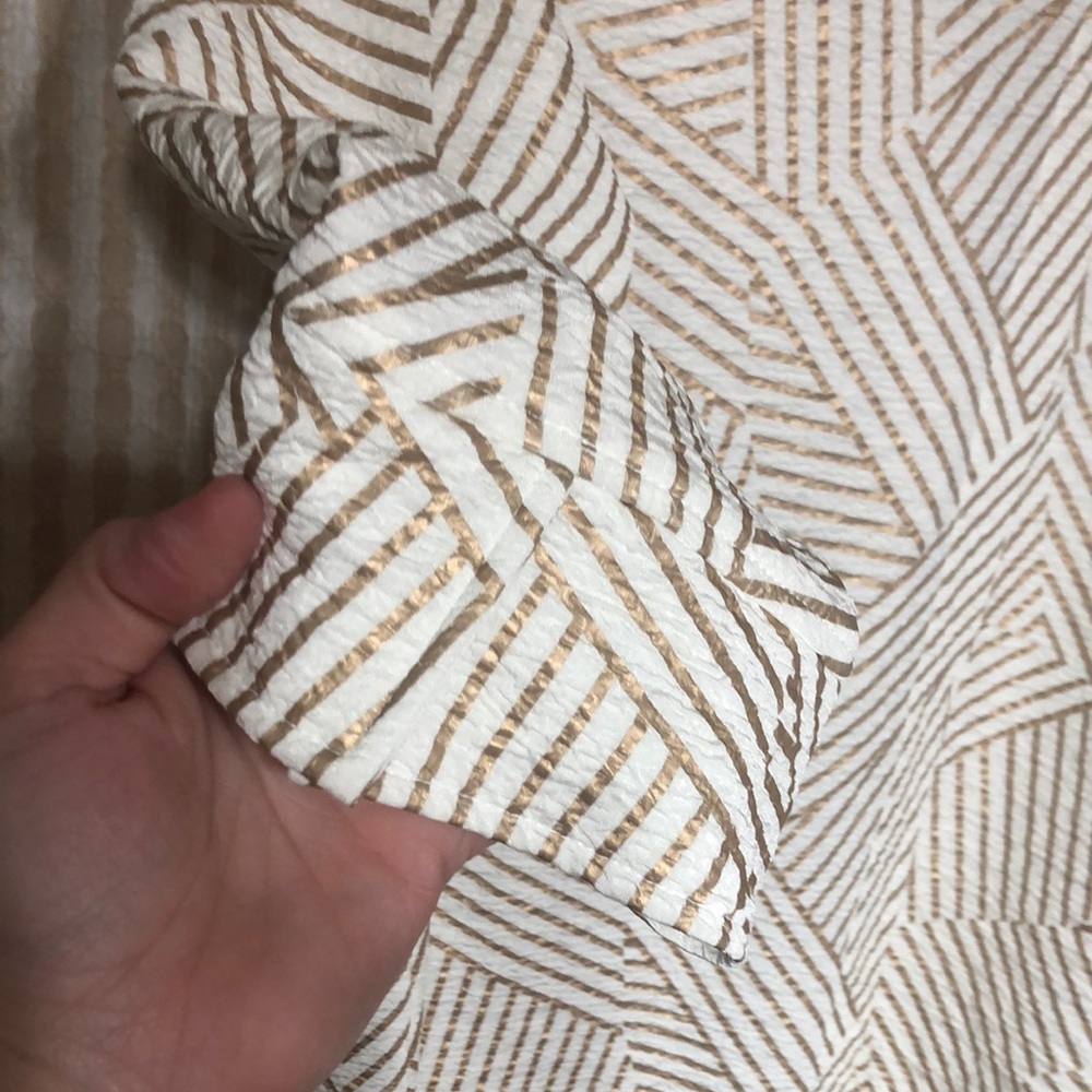 Stylish White and Gold Women's Jacket - Picture 6 of 6